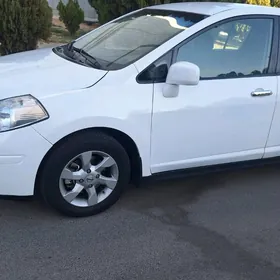 Nissan Versa 2009