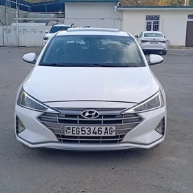 Hyundai Elantra 2019