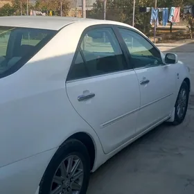 Toyota Camry 2005