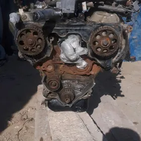 Матор - 3литр,Ниссан патфиндер