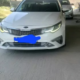 Kia Optima 2019