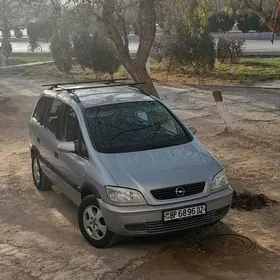 Opel Zafira 2001