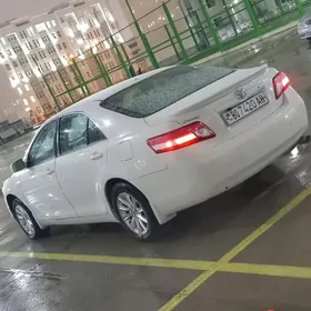 Toyota Camry 2010