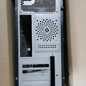 Keýs, klawiatura, myşka.