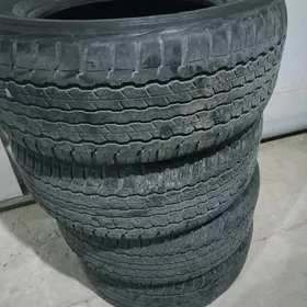 Dunlop teker 285.60.18 lik