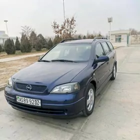 Opel Astra 2000