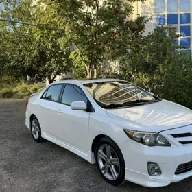 Toyota Corolla 2013