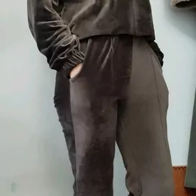 спортивный костюм велюр