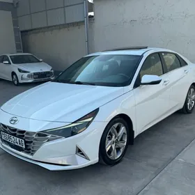 Hyundai Elantra 2021