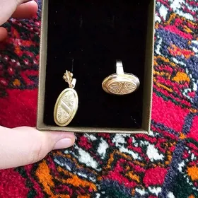 золото.Gyzyl gadymy madonna