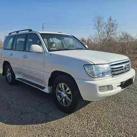 Toyota Land Cruiser 2000