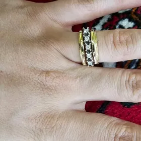 Gyzyl ÿuzuk. золото.