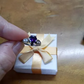 кольцо с аметистом