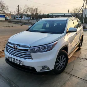 Toyota Highlander 2015