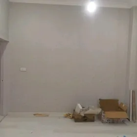 3 комнаты 85 М2 1 этаж