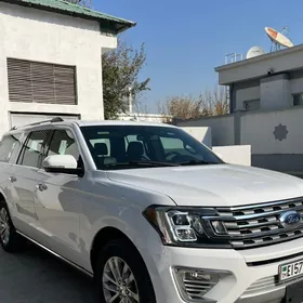 Ford Expedition 2021