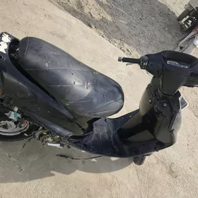 Yamaha Artistic 2022