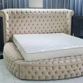 Spalny krowat Кроват