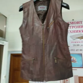 безрукавка