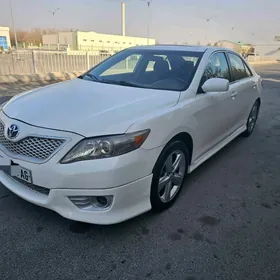Toyota Camry 2010