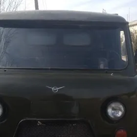 UAZ 452 1980