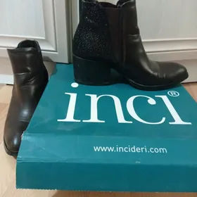 Кожаные женские сапожки, 38-39