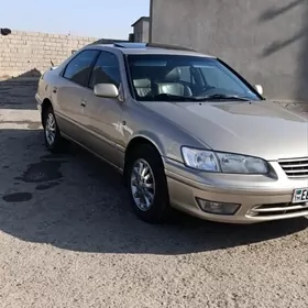 Toyota Camry 1998