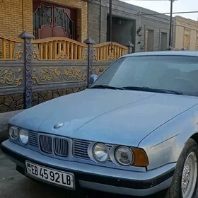 BMW 520 1990
