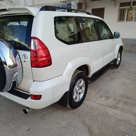 Toyota Land Cruiser Prado 2004