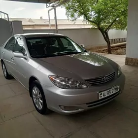 Toyota Camry 2003