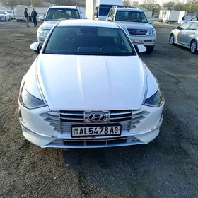 Hyundai Sonata 2021