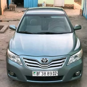 Toyota Camry 2011
