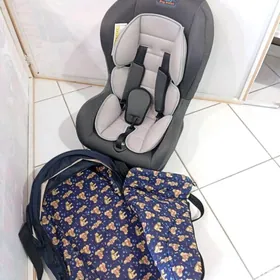 детское кресло и сумка