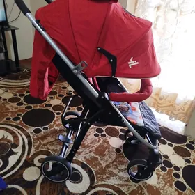 Детская коляска