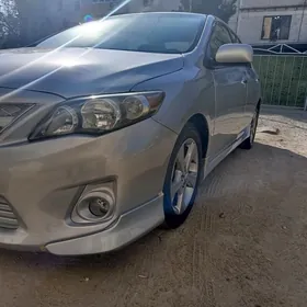Toyota Corolla 2012