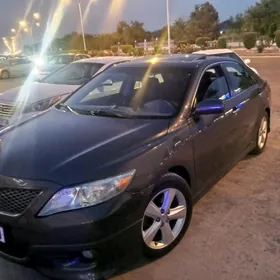 Toyota Camry 2011