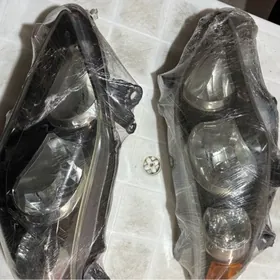 corolla fara amercanka 2013