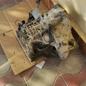 nissan sunny karopka