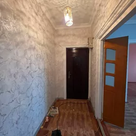 Меркез 1 3эт 4комн