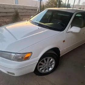 Toyota Camry 1998