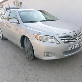 Toyota Camry 2010