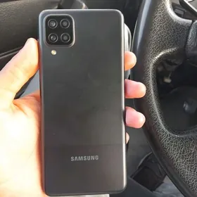 Samsung a12