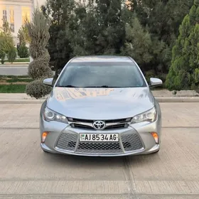 Toyota Camry 2016