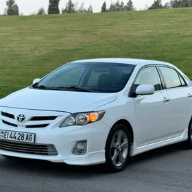 Toyota Corolla 2011
