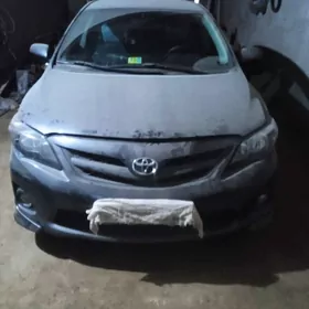 Toyota Corolla 2013