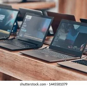 NoutBooK DeLL i7 10thCoganly