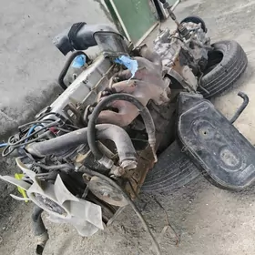 Nissan Patrol mator karopka