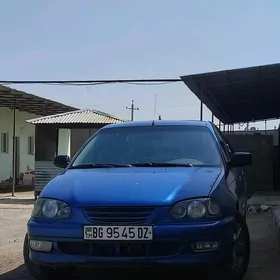 Toyota Avensis 1998