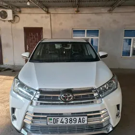 Toyota Highlander 2018