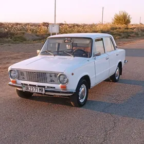 Lada 2104 1983